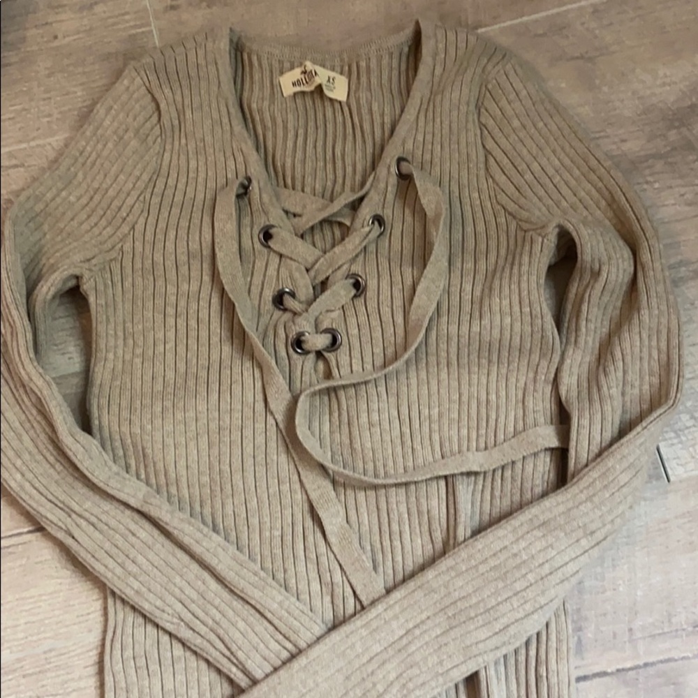 Beige hollister sweater
